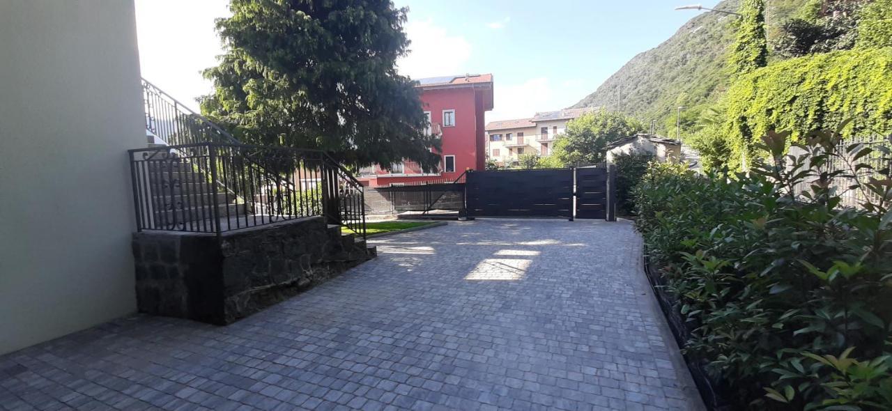 Villa Mari Dervio Eksteriør bilde